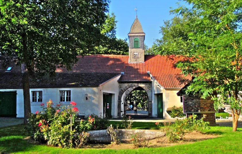 Wasserschloss Haus Dellwig, Dortmund, Germany, Germany